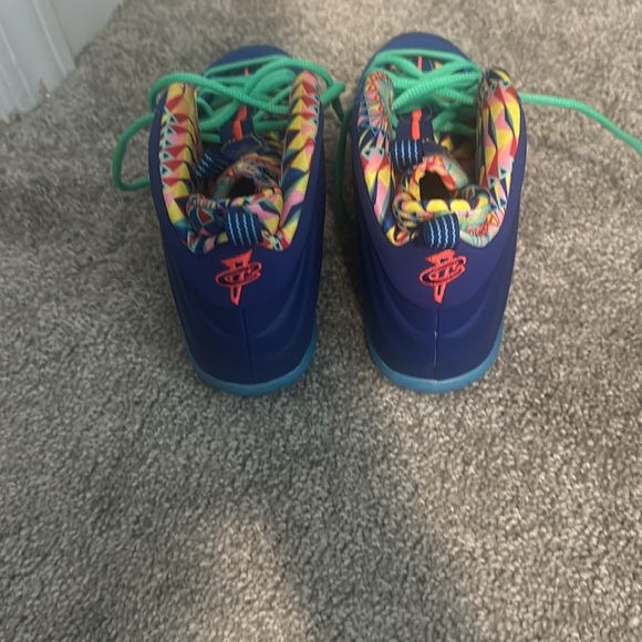 Kids Nike foamposite - Picture 3 of 4